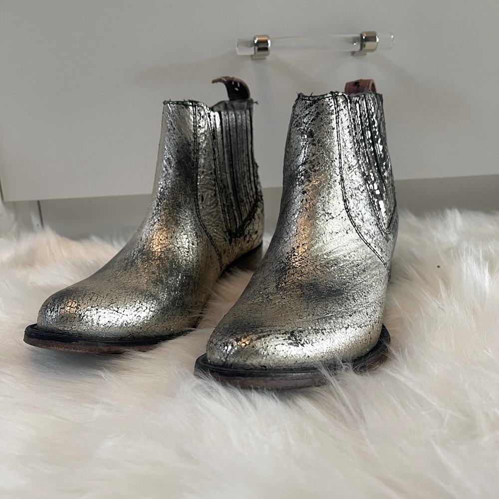 Freebird by Steven Chelsea Boot
